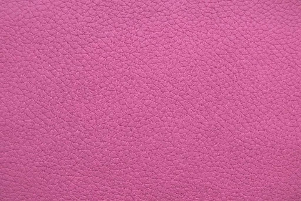 Экокожа Aurora Fuchsia крупным планом
